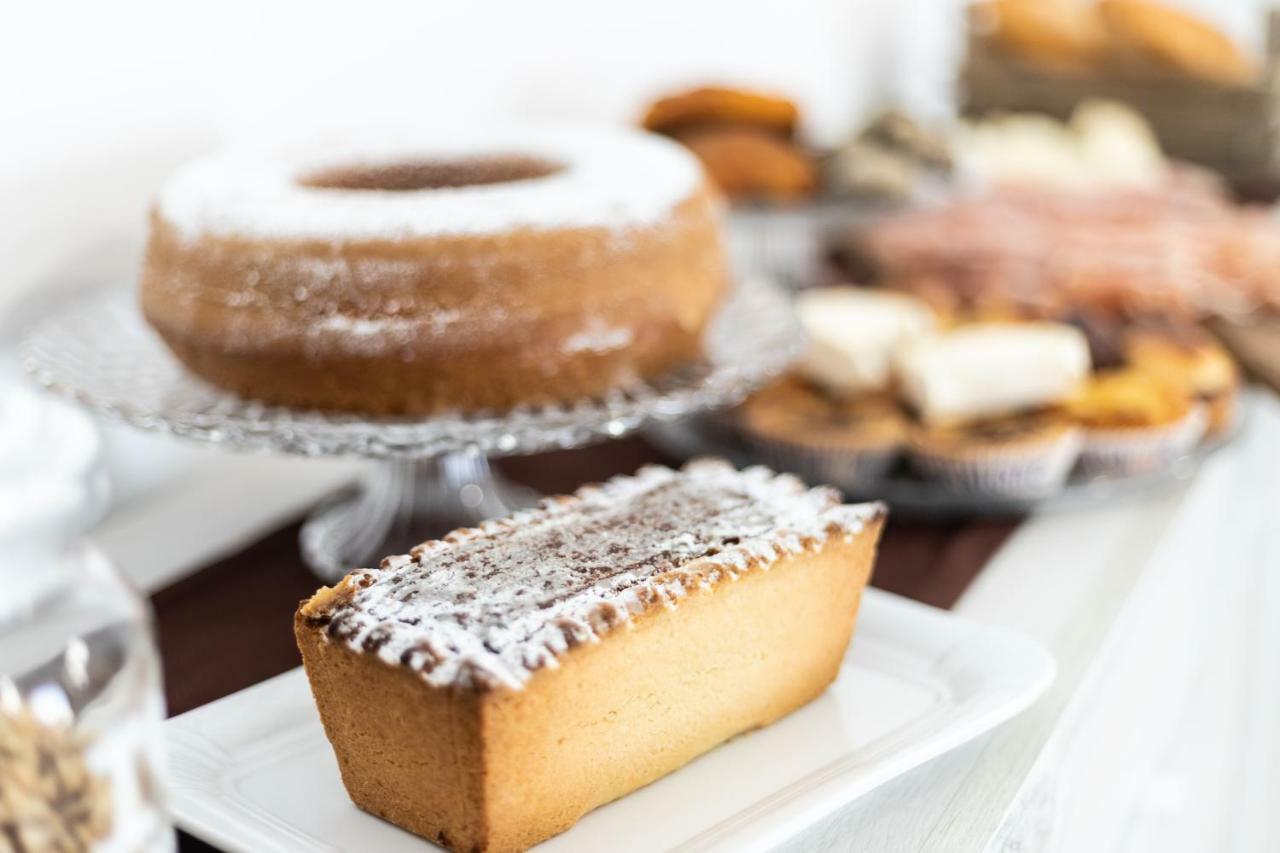 Li Cetti Bed & Breakfast Lecce Bagian luar foto