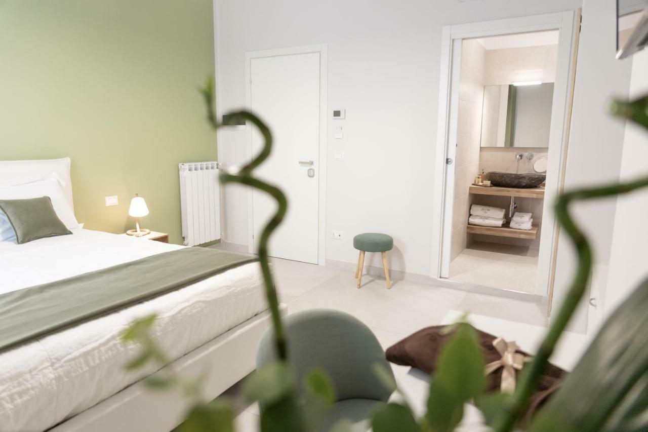Li Cetti Bed & Breakfast Lecce Bagian luar foto